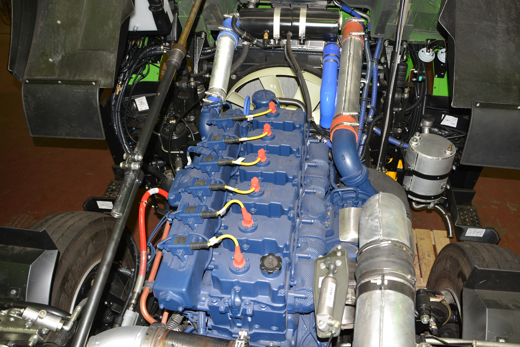 Двигатель Weichai под кабиной МАЗ-54402K